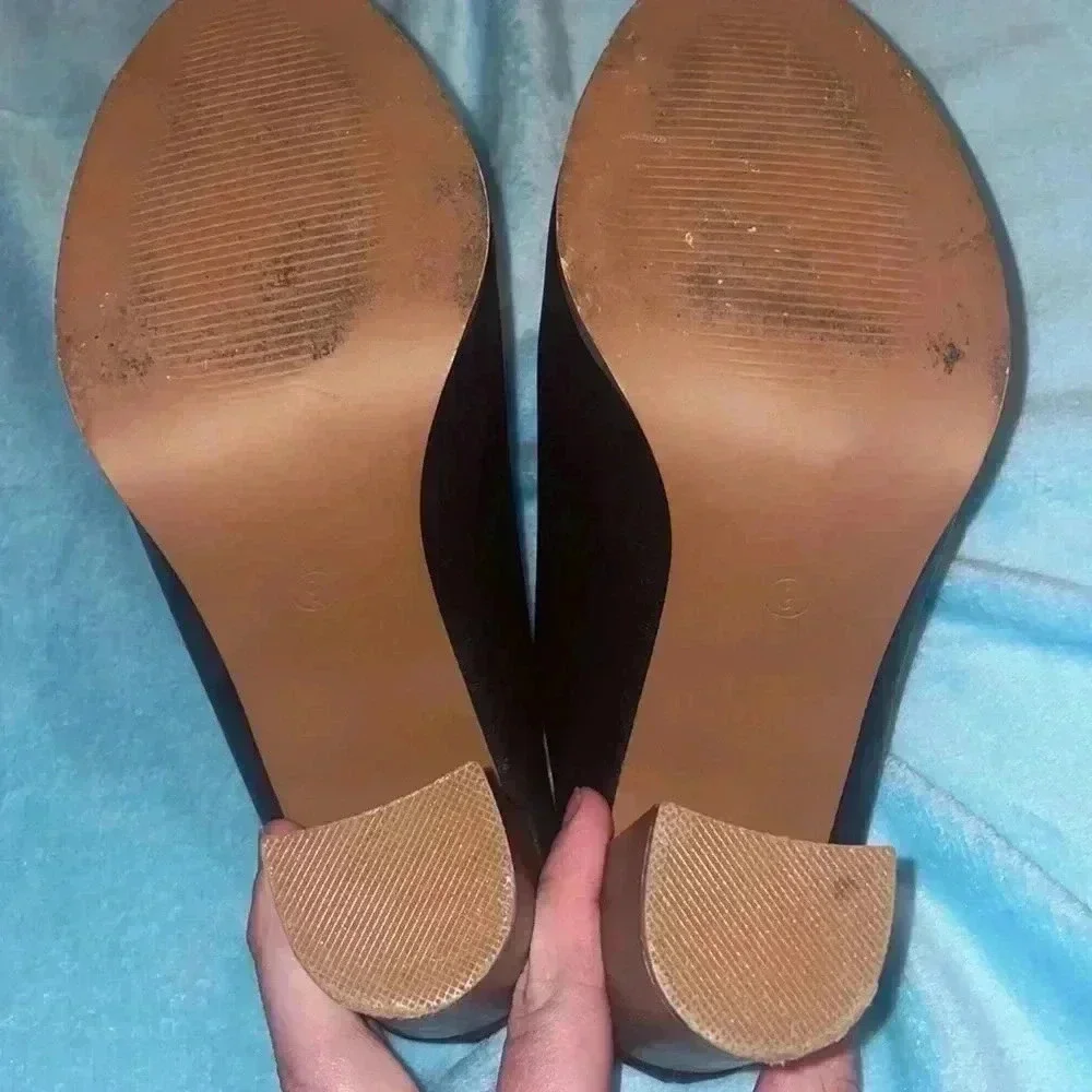 Seven Heels